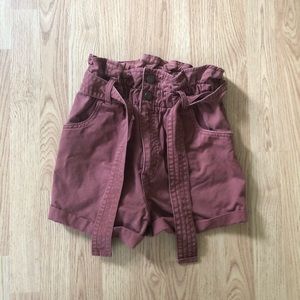 Abercrombie & Fitch paper bag shorts with belt